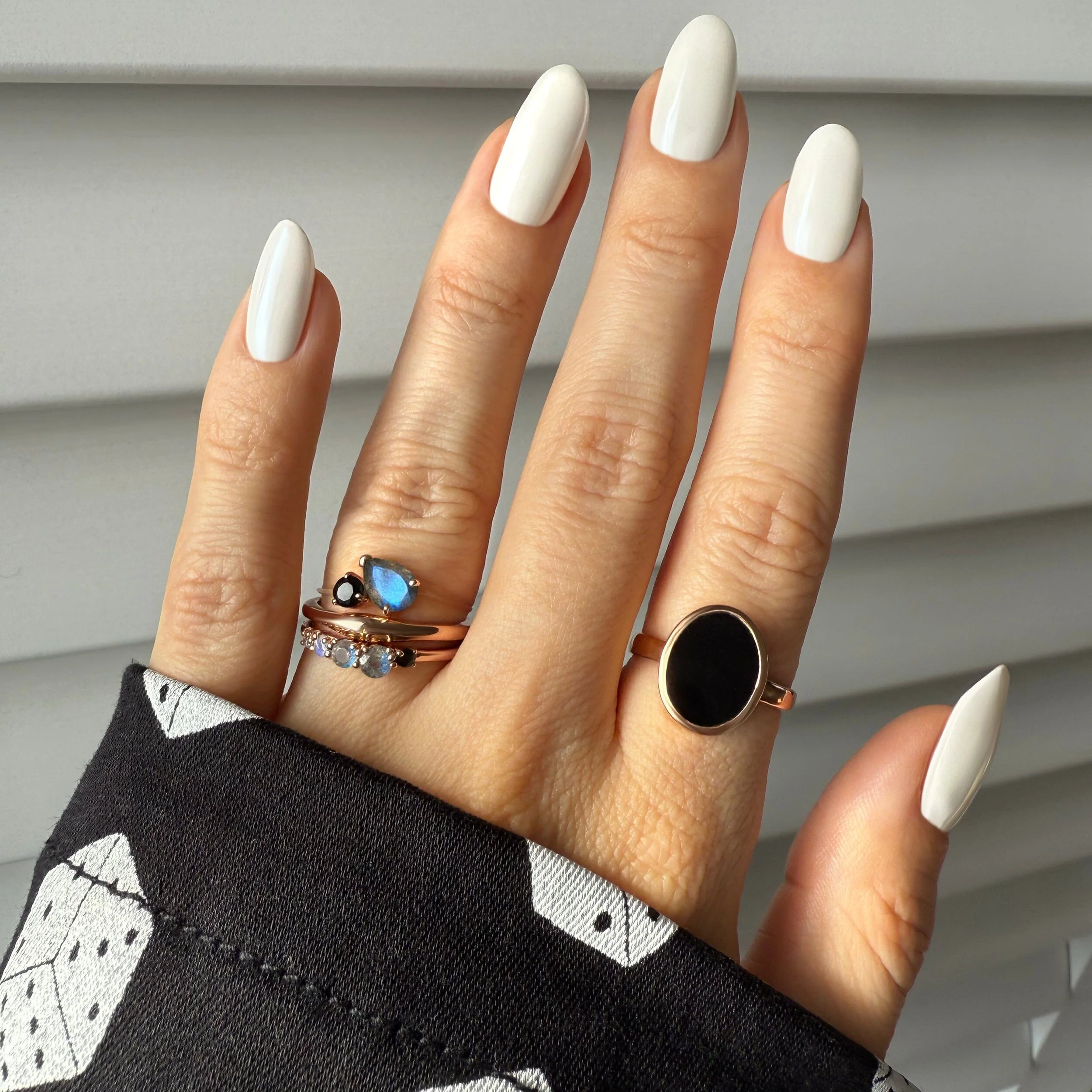 Black Obsidian Labradorite Ring - Rain - Image 12