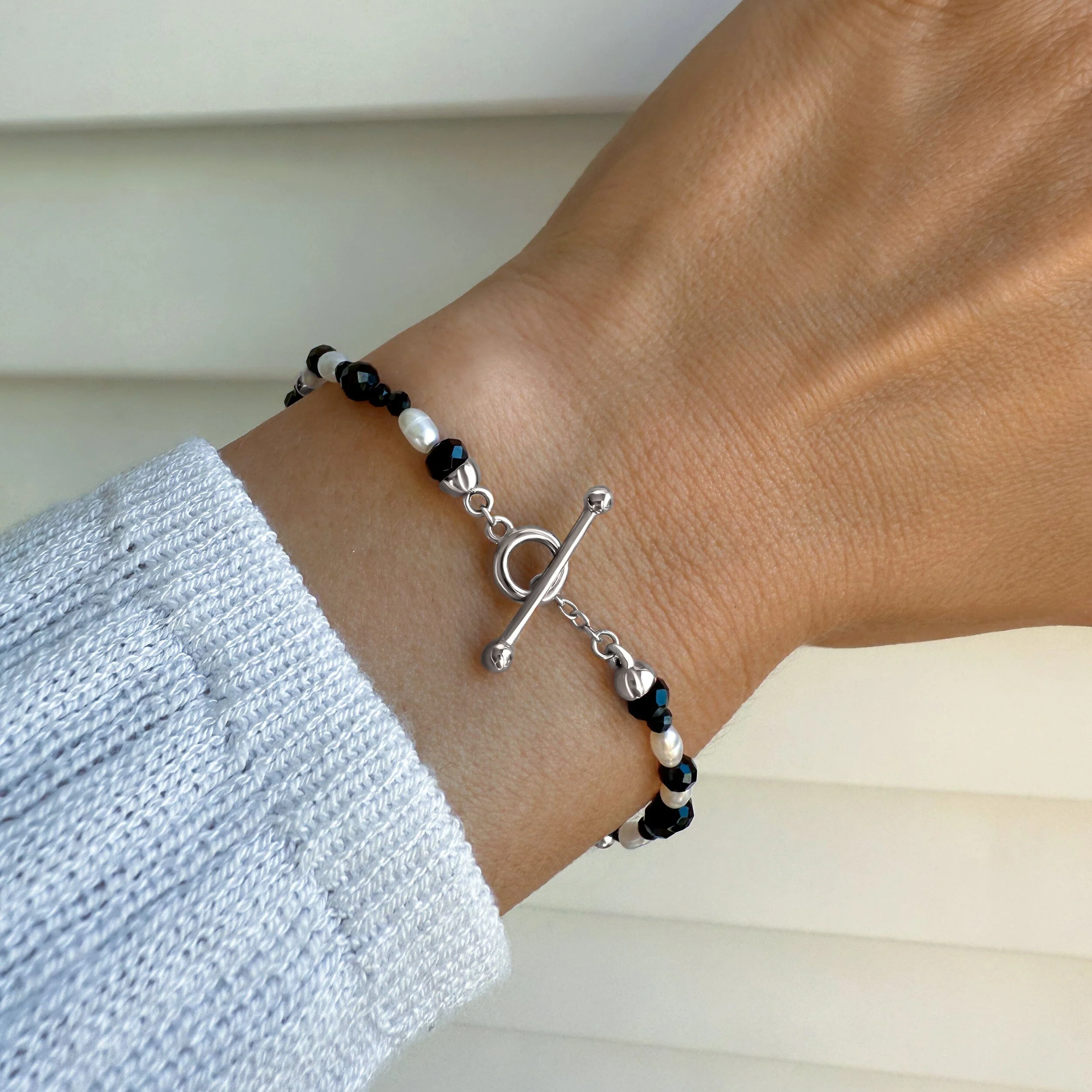 Black Obsidian Rice Pearl T-Lock Beads Bracelet - Power Flow - Image 2