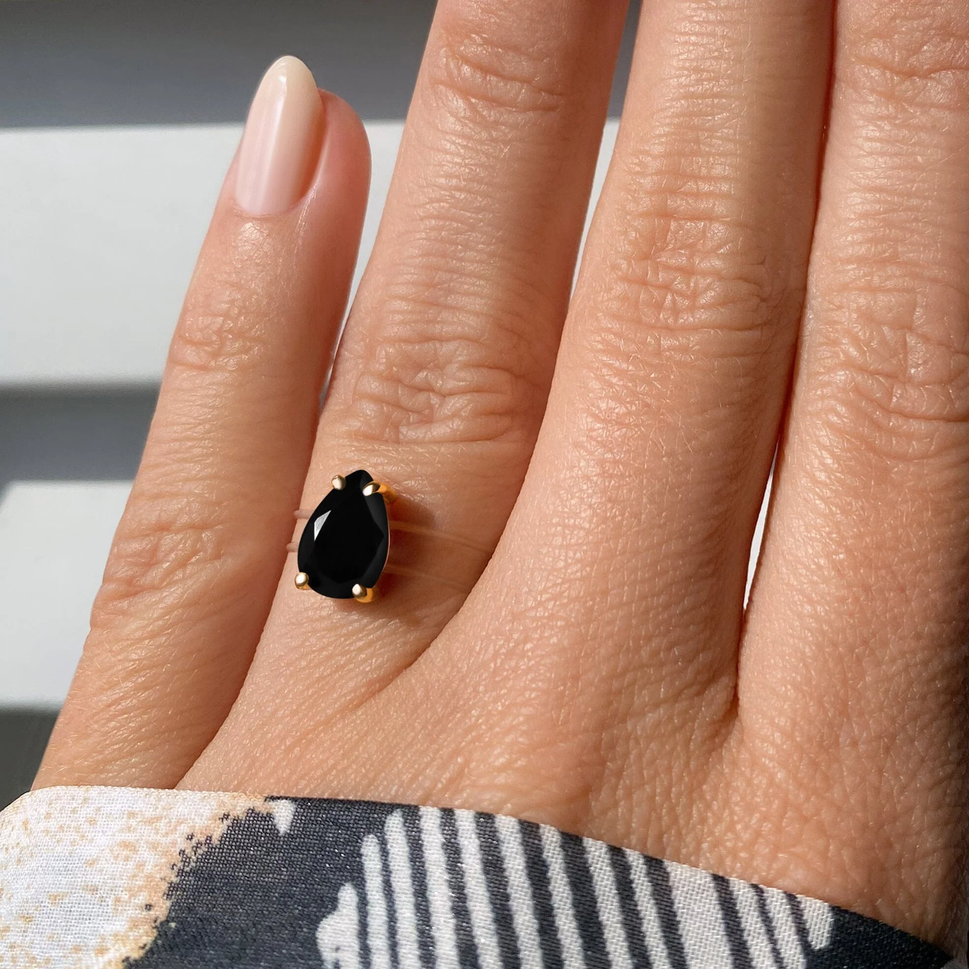 Black Onyx Ring Floating Sway - December Birthstone - Image 8