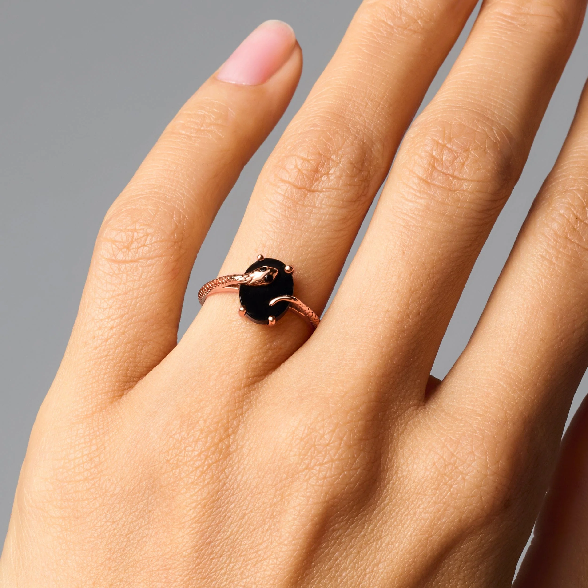 Black Onyx Ring - Serpent of Willpower - Image 4