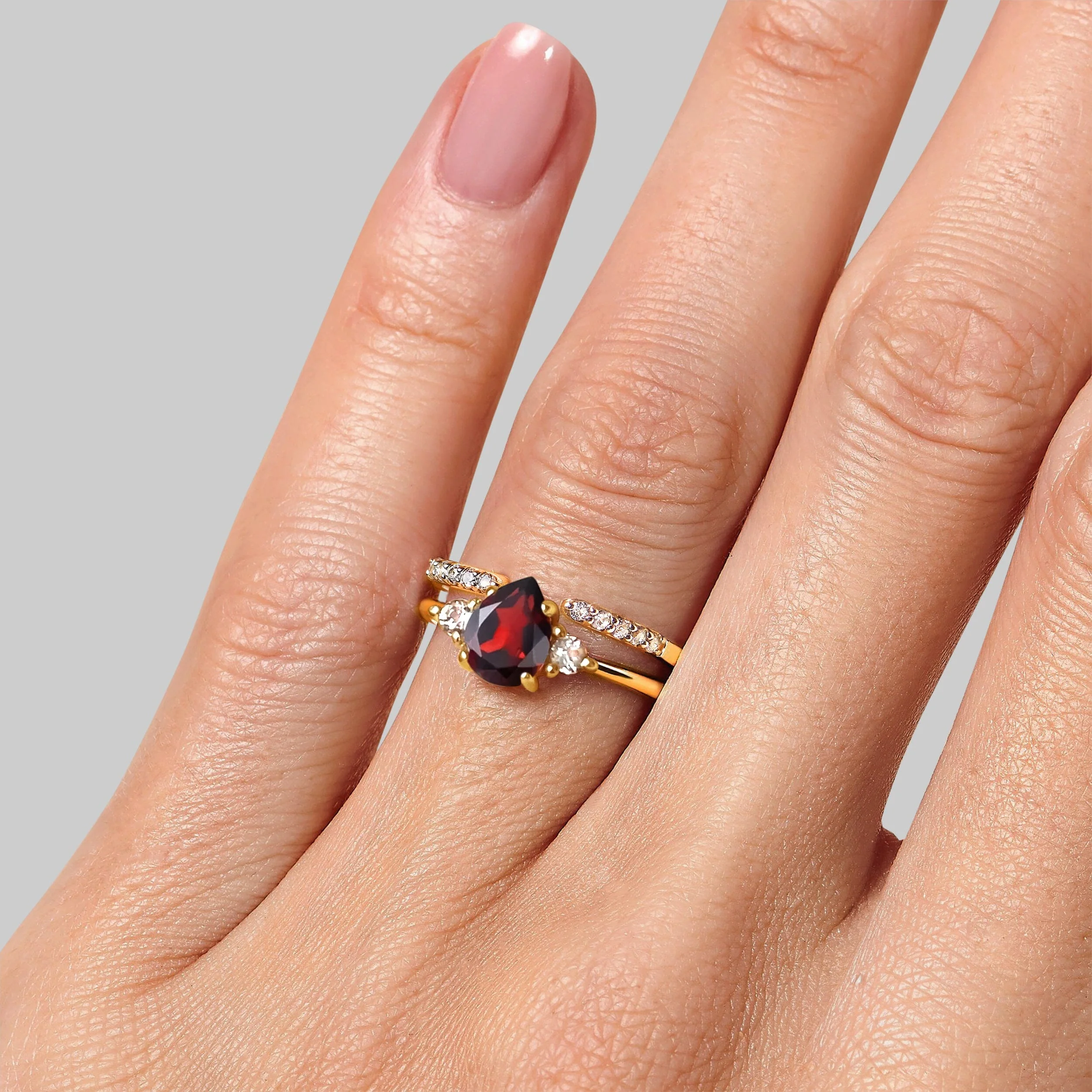 Garnet Lania Ring & Twinkling Band - Image 6