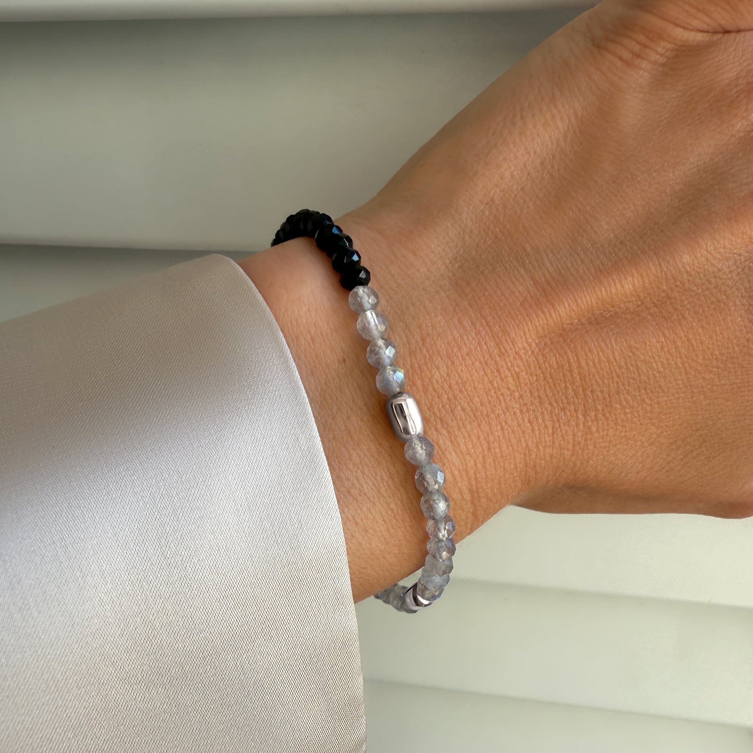 Labradorite Black Obsidian Beads Bracelet - Untamed - Image 2
