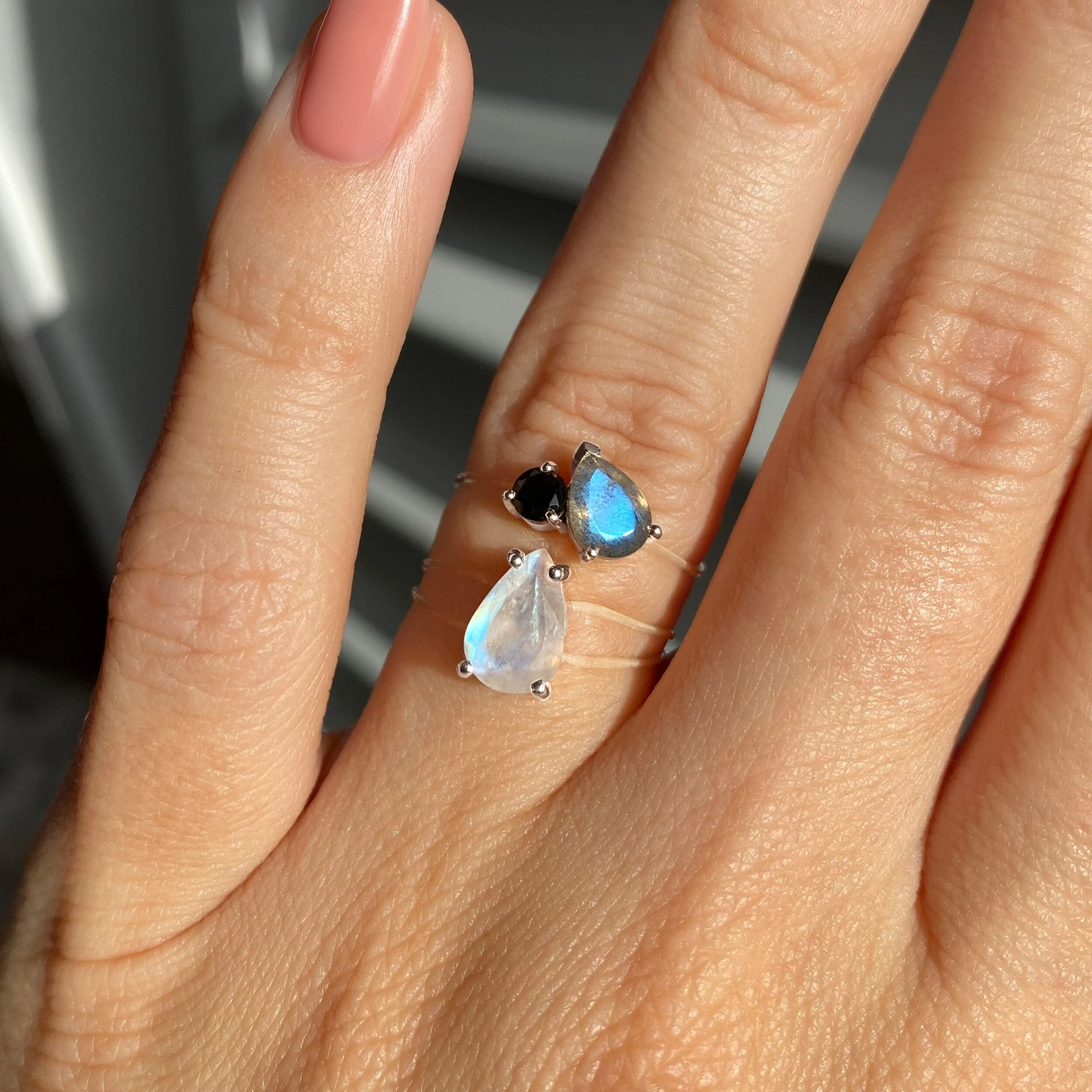 Labradorite Black Obsidian Toi Et Moi & Moonstone Sway Floating Rings - Image 2