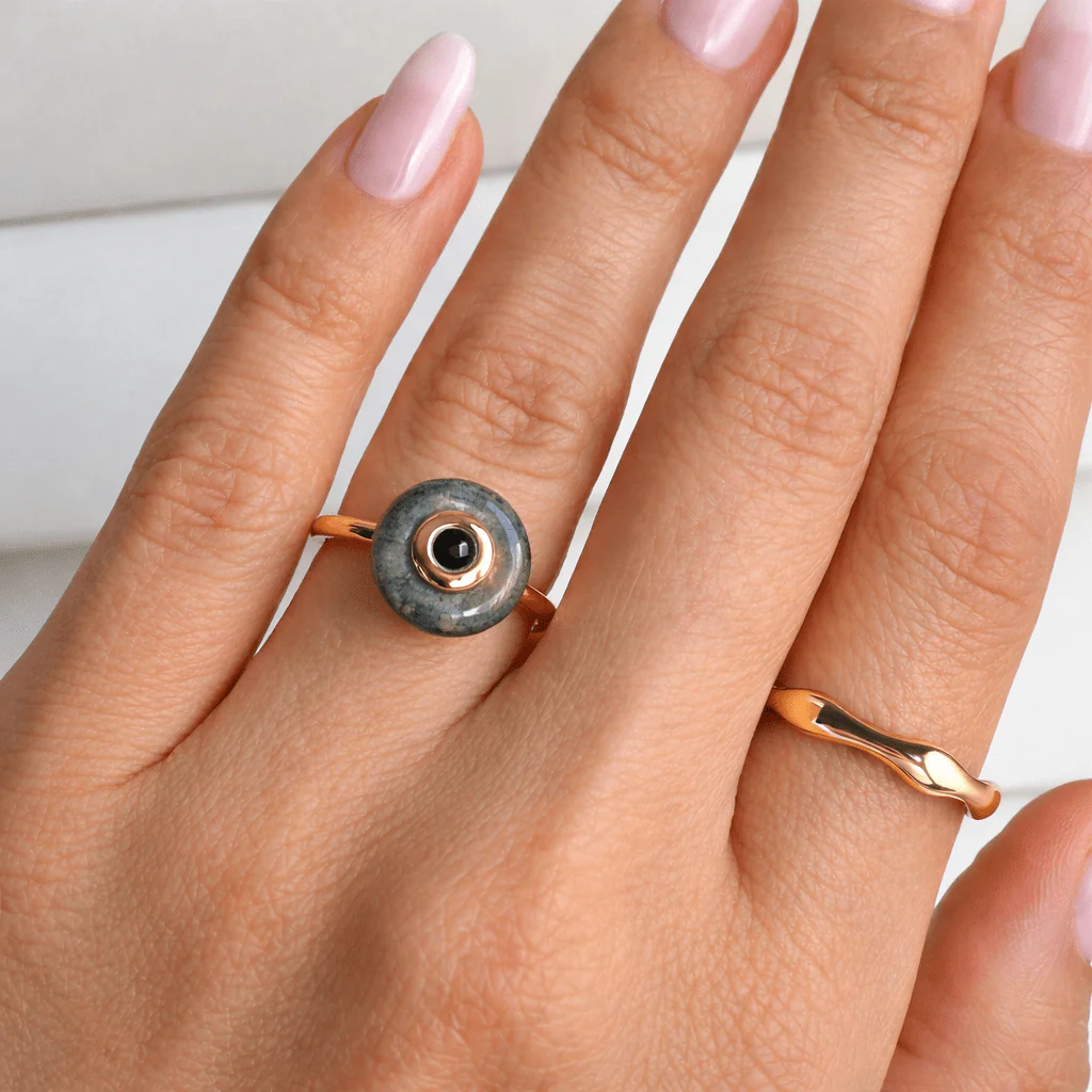 Labradorite Black Spinel Fidget Ring - Ora - Image 6