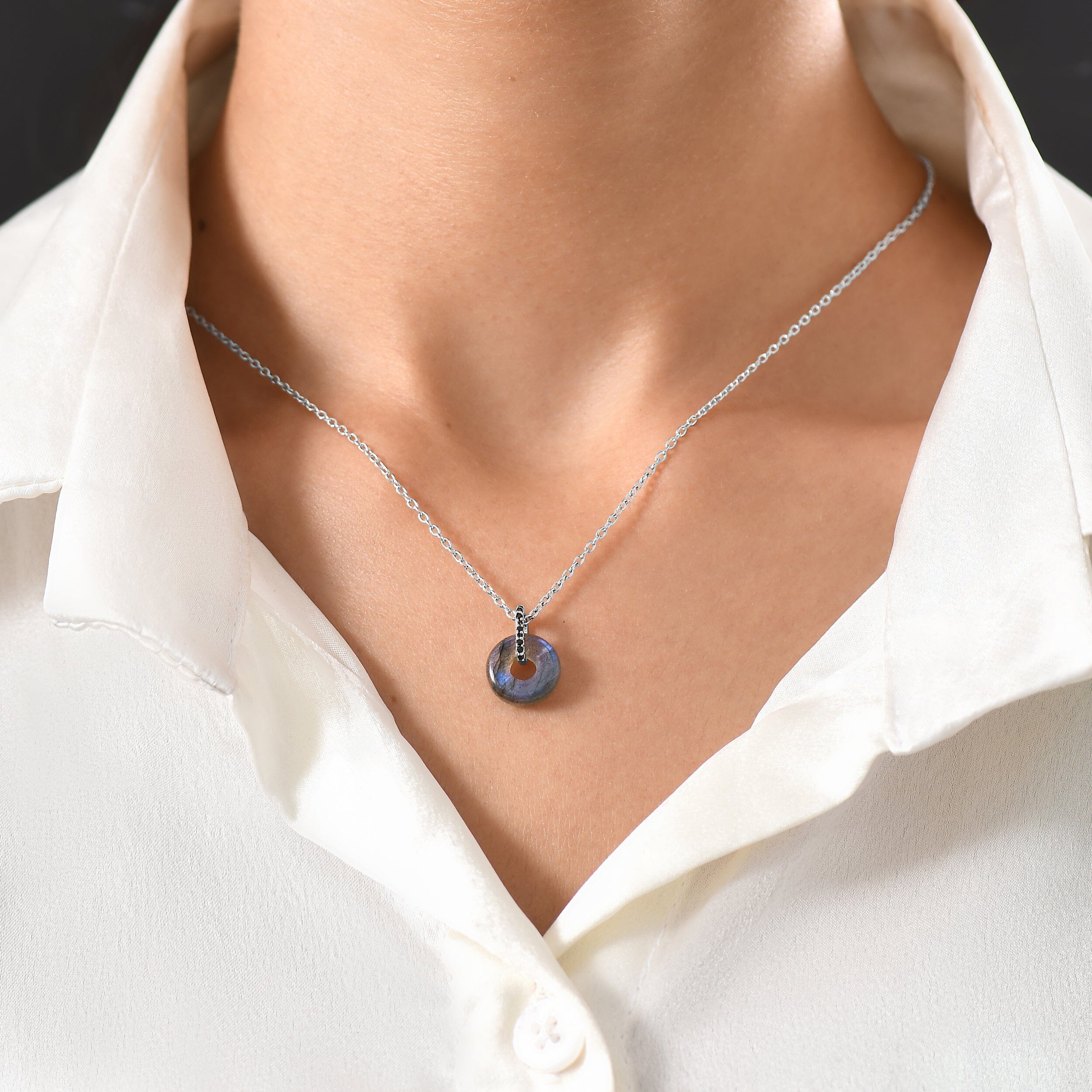 Labradorite Black Spinel Necklace - Liora - Image 2
