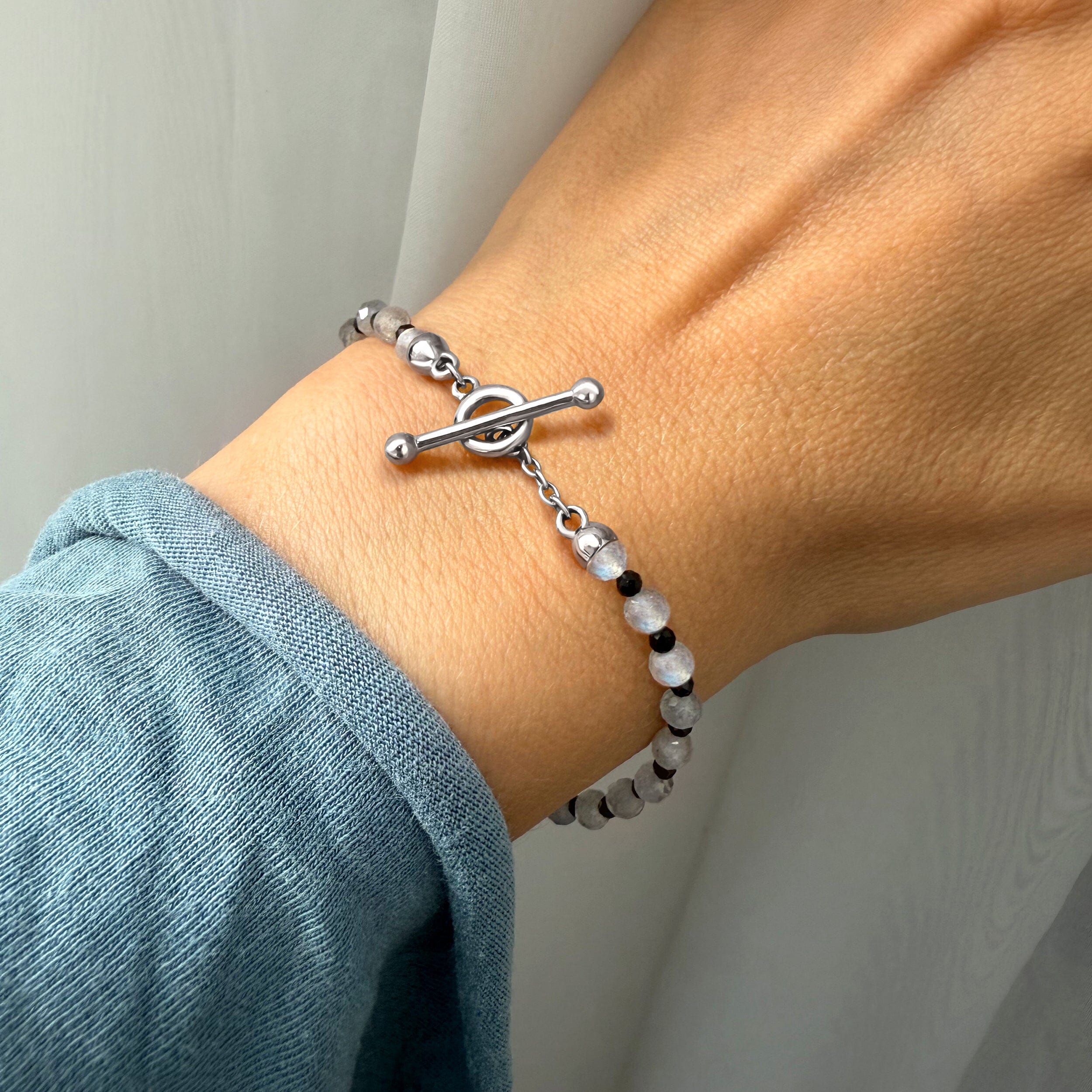 Labradorite Black Spinel T-Lock Beads Bracelet - Power Shield - Image 2