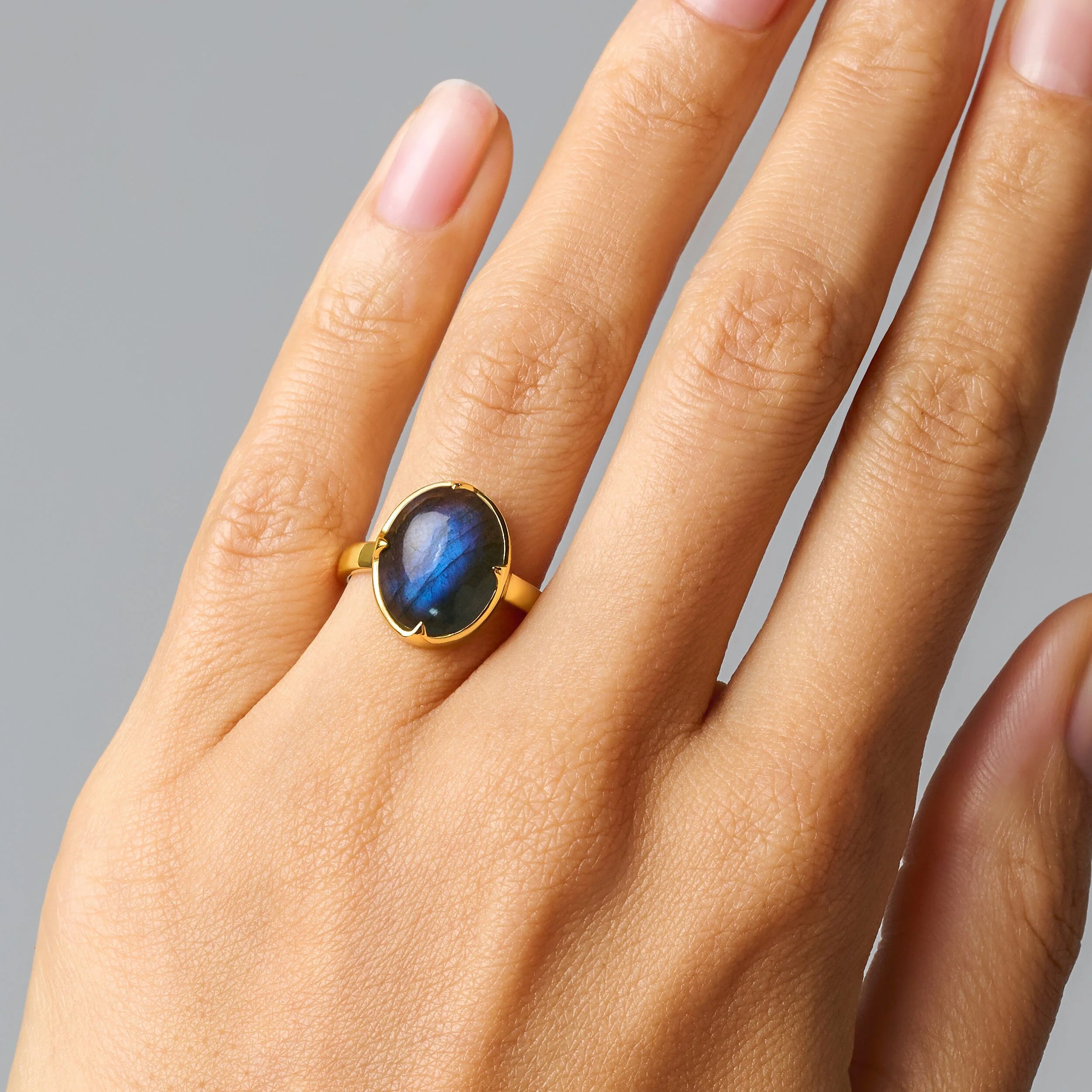 Labradorite Cabochon Ring - Aura - Image 6