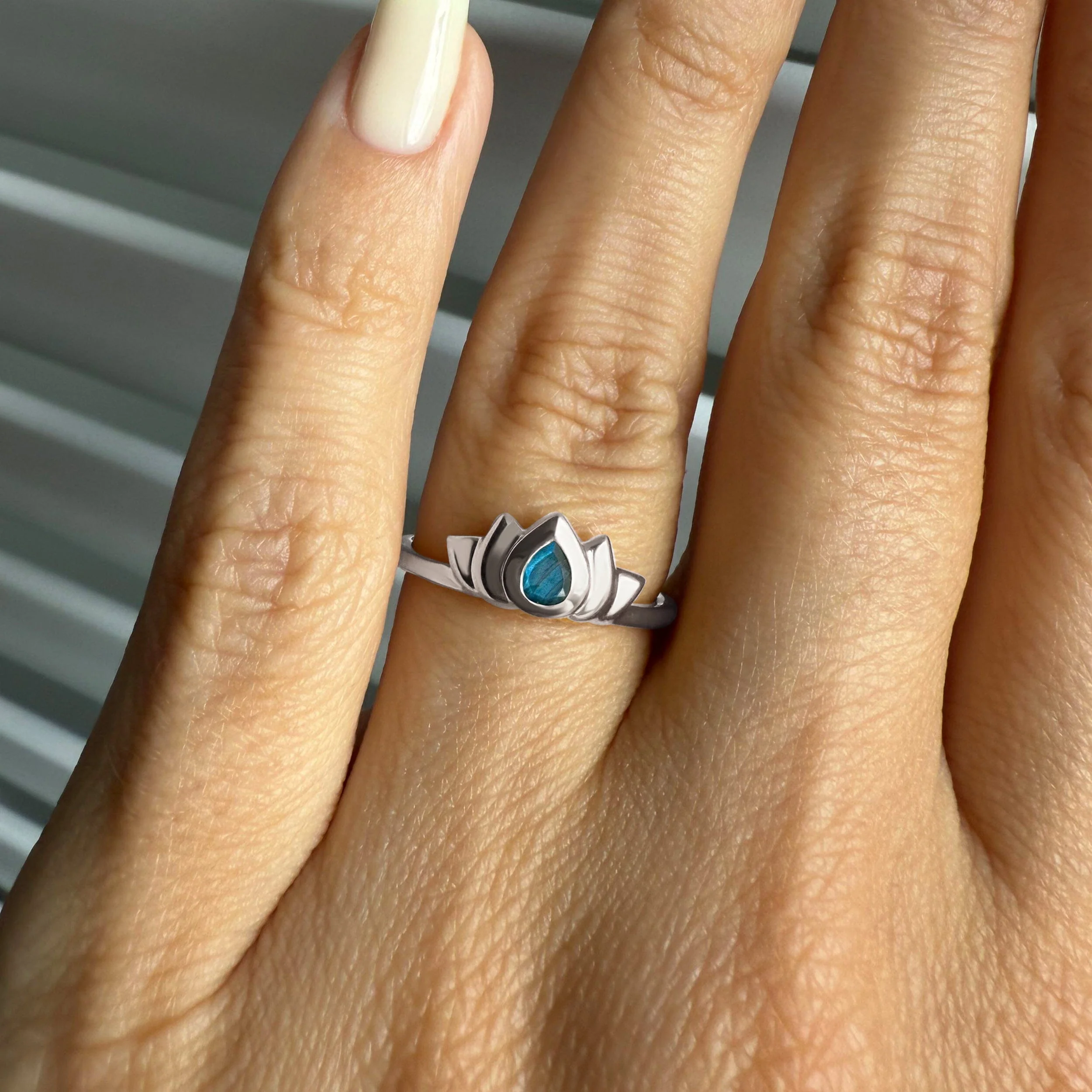 Labradorite Ring - Dainty Lotus - Image 2