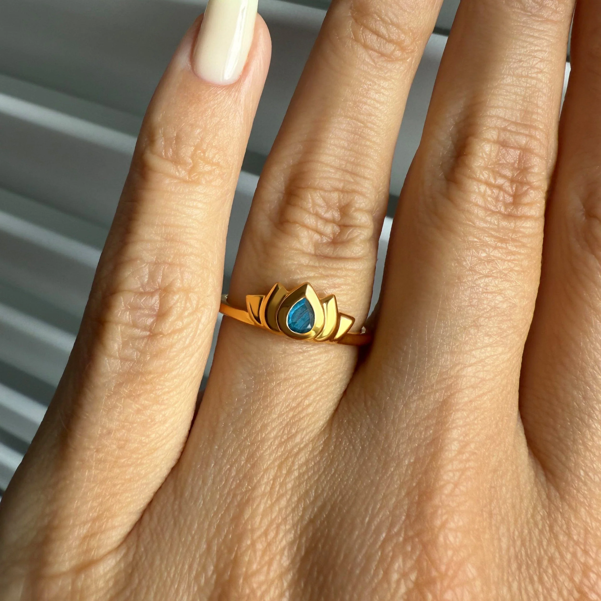 Labradorite Ring - Dainty Lotus - Image 8