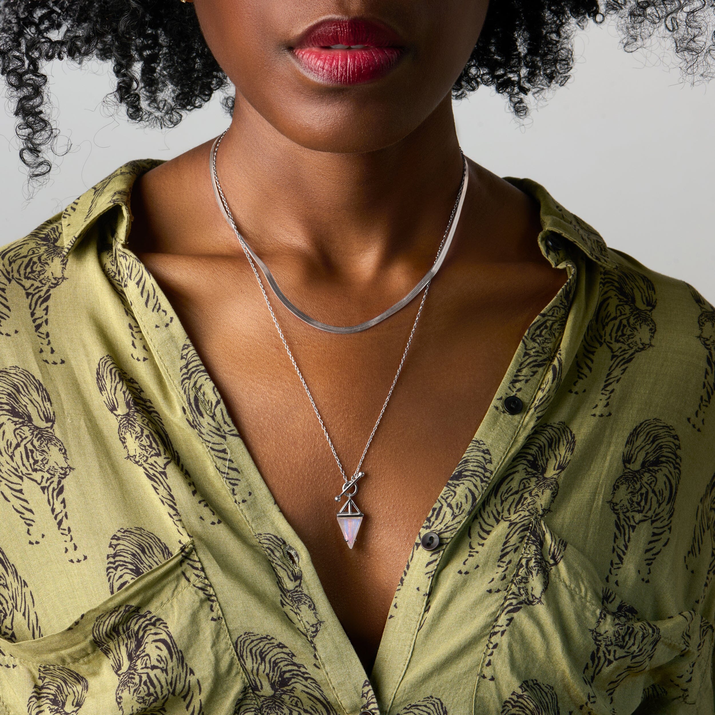 Moonstone Heroine T-Lock Necklace & Herringbone Chain - Image 2