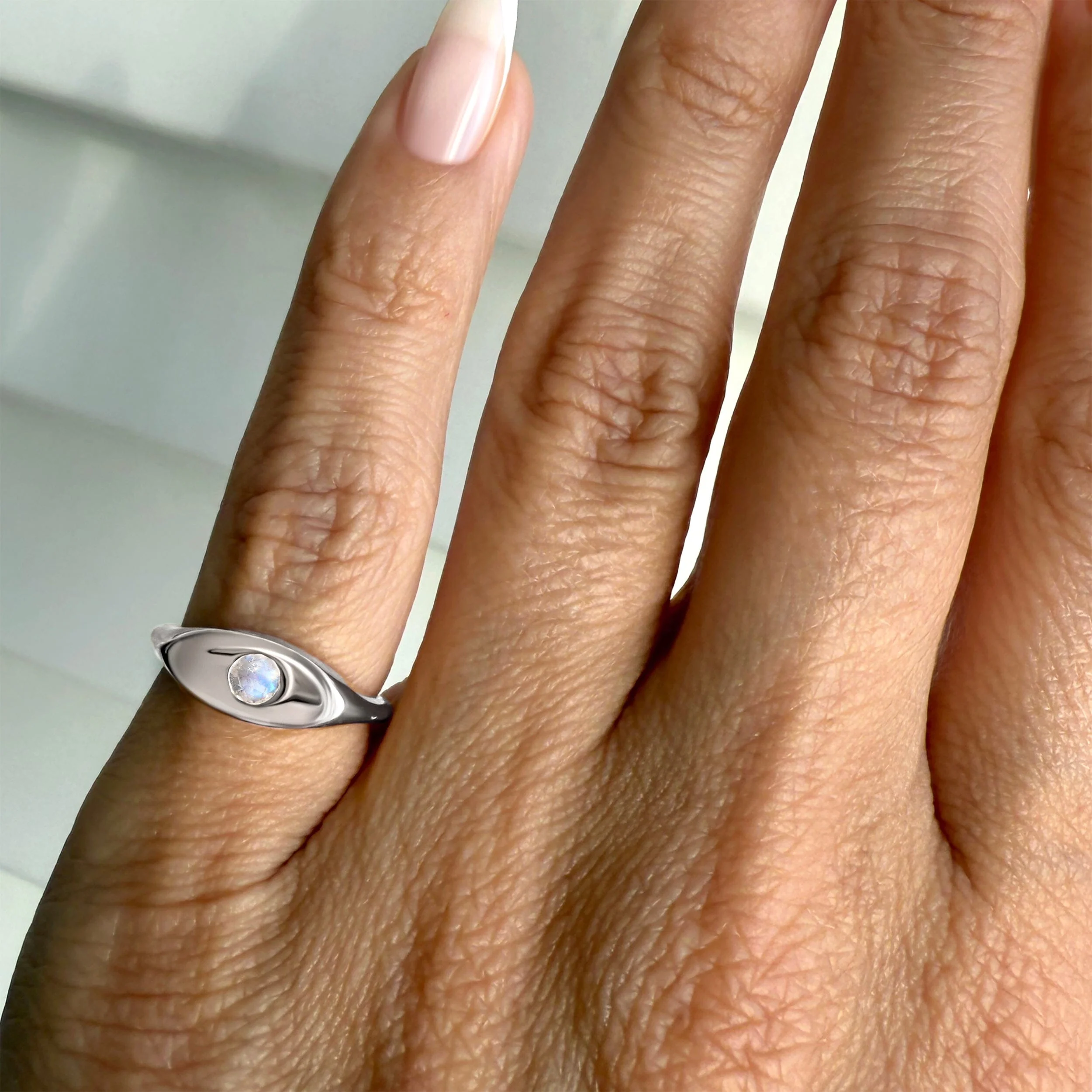 Moonstone Pinky Ring - Signet Lune - Image 2