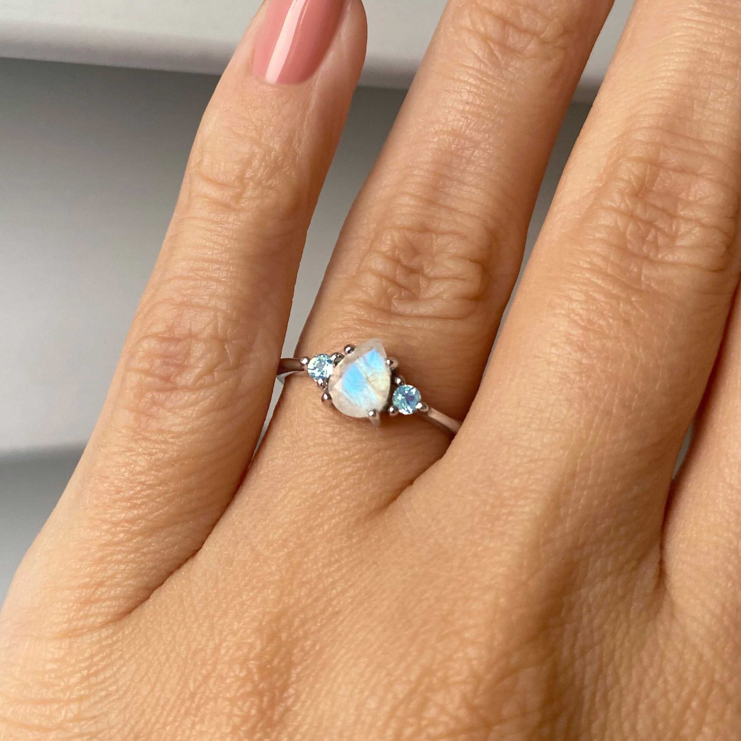 Moonstone Ring - Lania - Image 2