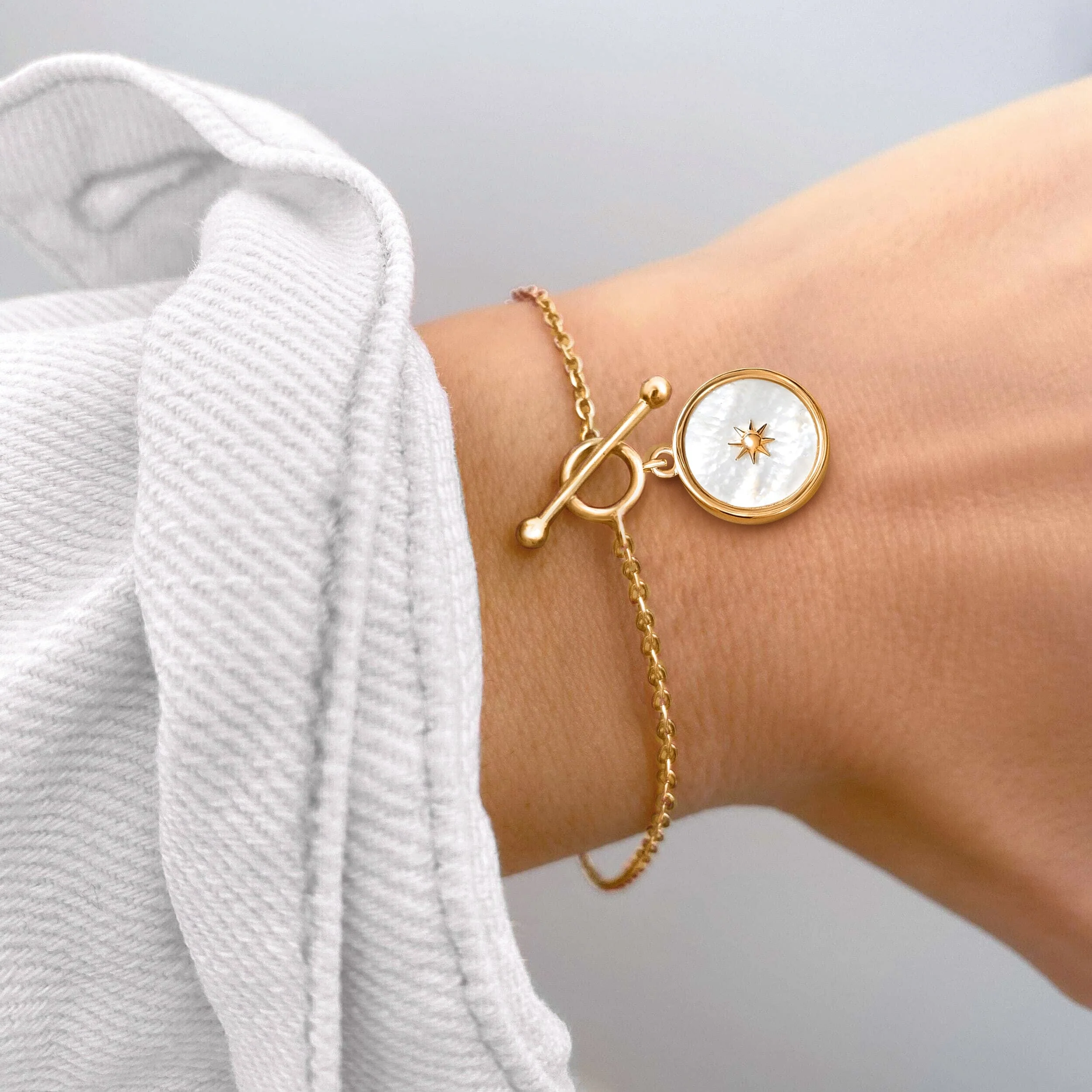 Mother Of Pearl T-Lock Bracelet - Sol - Image 6