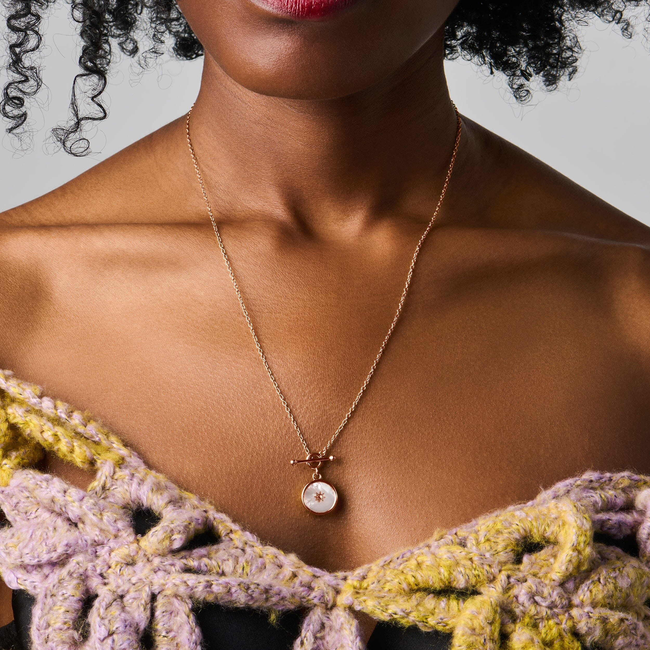 Mother Of Pearl T-Lock Necklace - Sol - Image 5