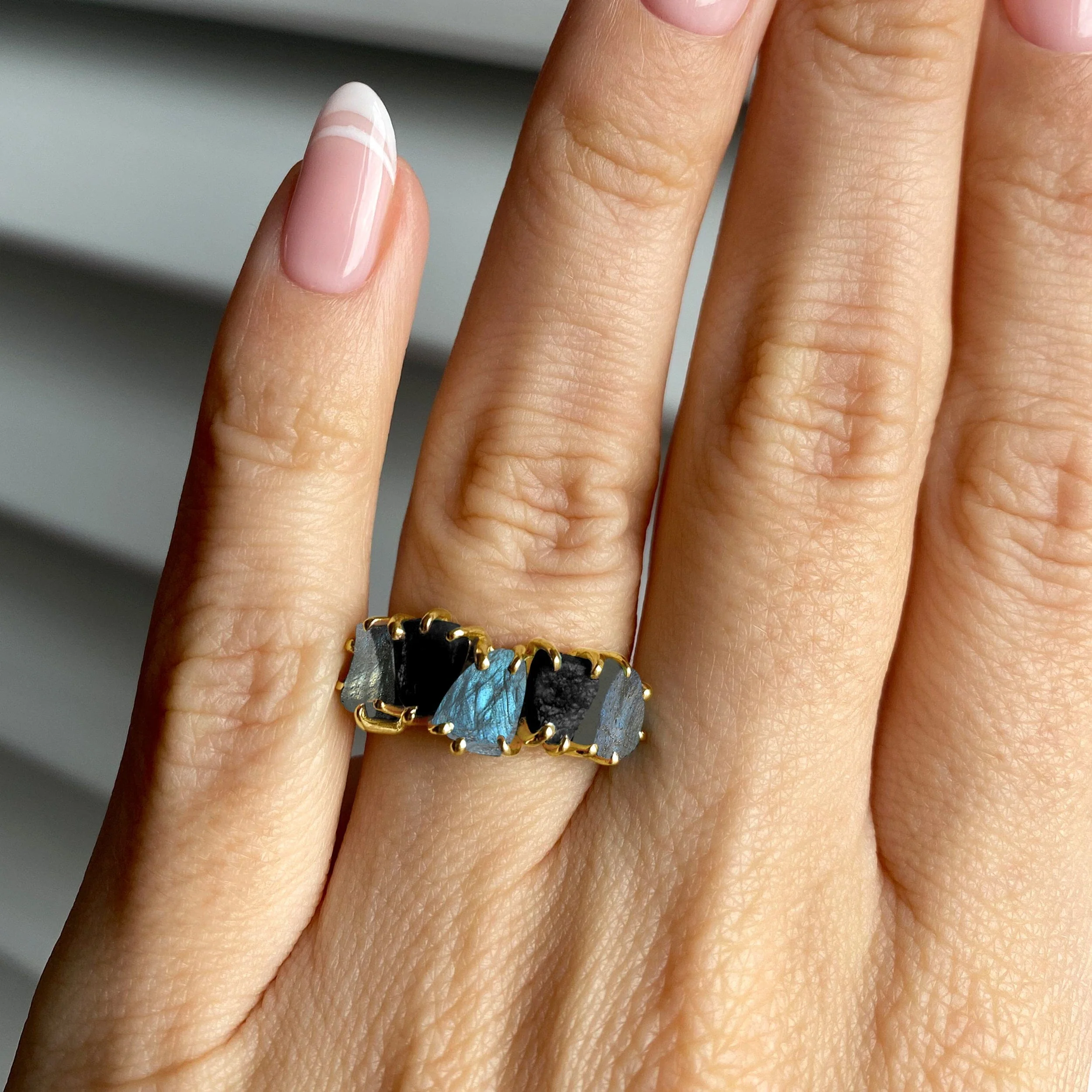 Raw Crystal Ring - Luminous Labradorite & Black Obsidian - Image 10
