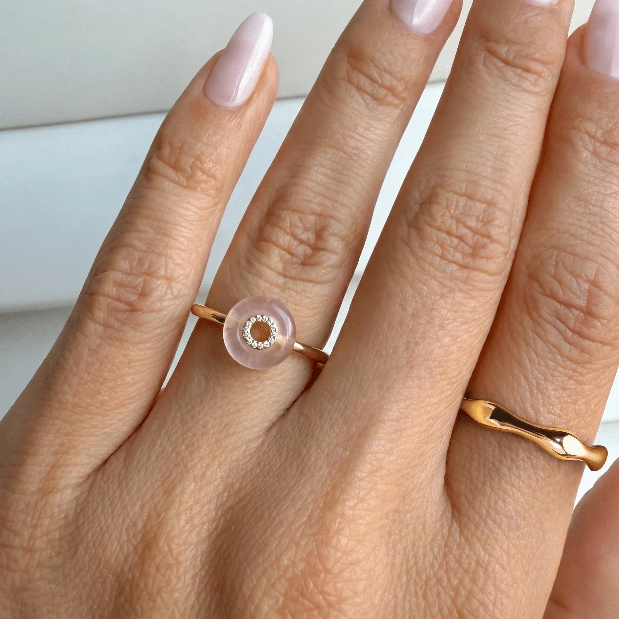 Rose Quartz Fidget Ring - Liora - Image 6